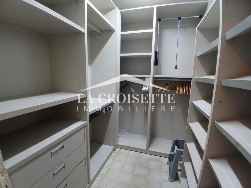 Appartement meublé S+2 avec jardin à La Marsa